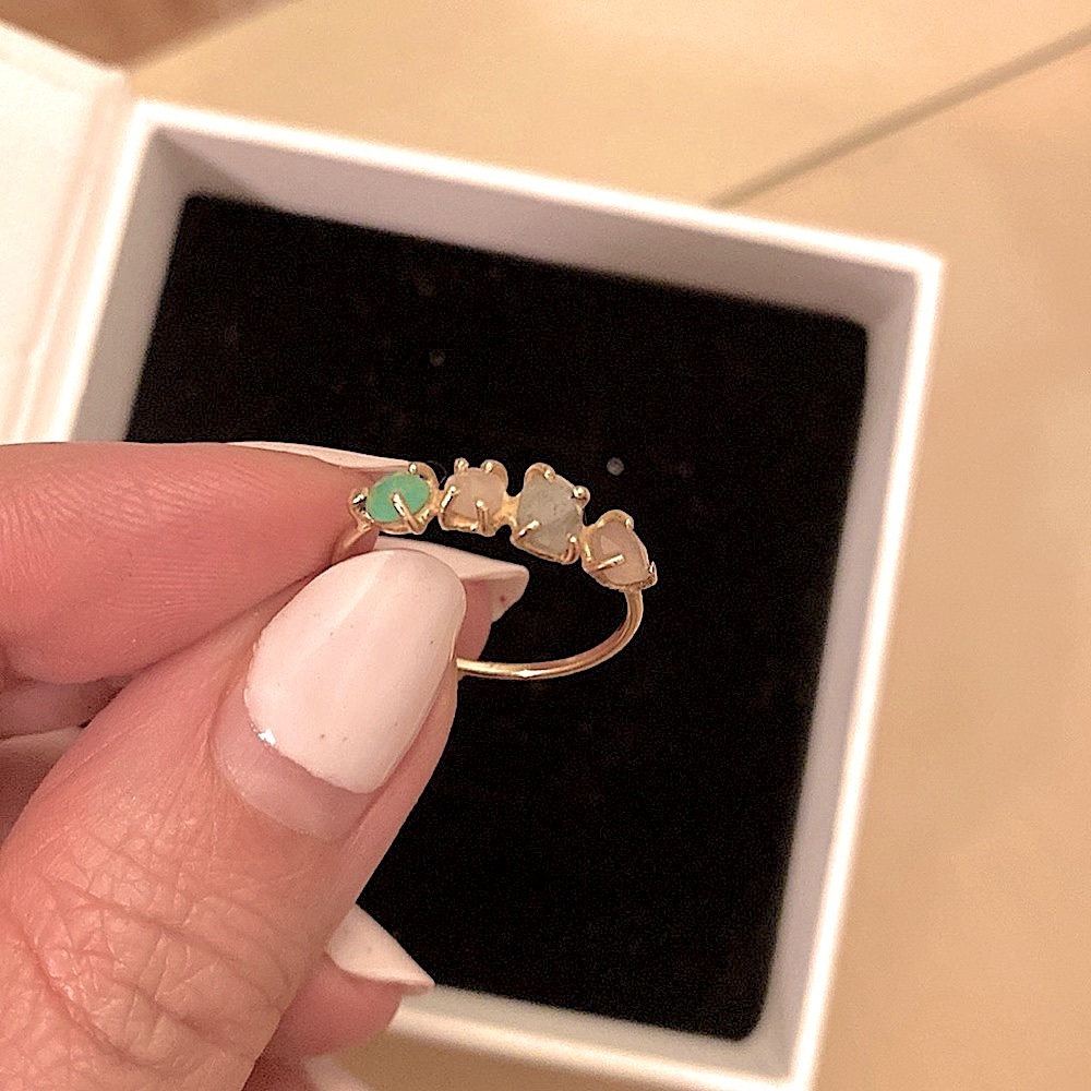 18k solid gold dainty mixed-stone ring